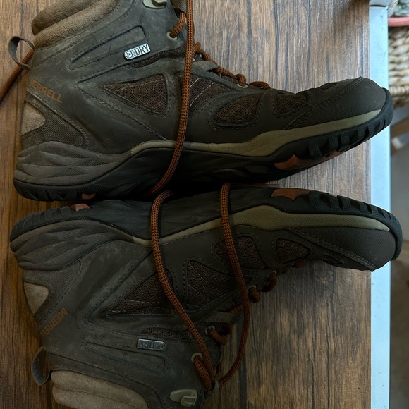 Merrell hiking boots - Picture 4 of 4